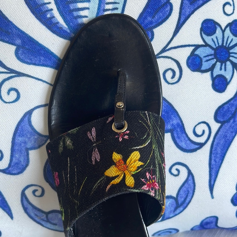 Gucci sandals